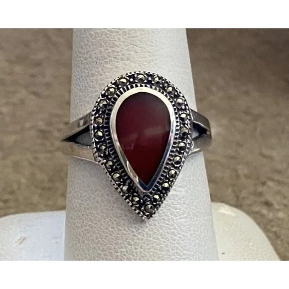 Sterling Silver Marcasite Ring W/ Red Pear Cut Stone Size 8.5 Estate Find 4.6g - Picture 5 of 5